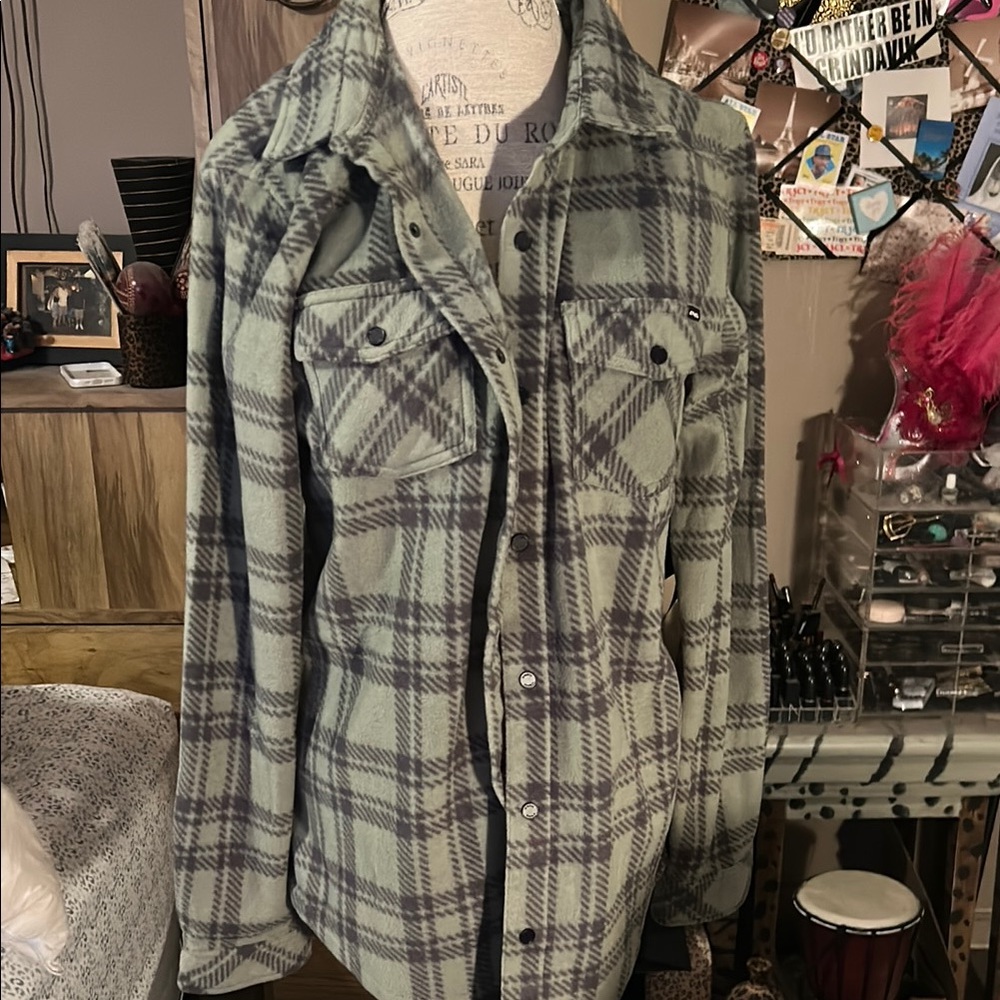 O’Neill Green Plaid Button-Up Flannel Shirt - Large NWT